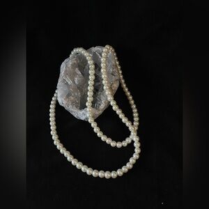 33” vintage pearls 1960’s